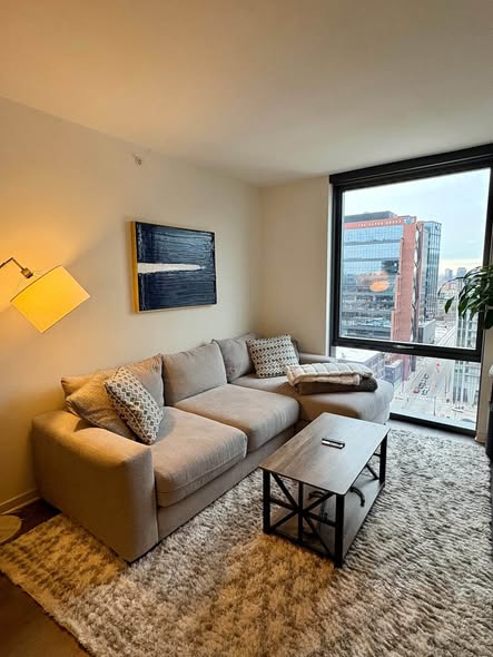 🏙️ 1 Bedroom | 1 Bathroom Apartment – Midtown East / Murray Hill📍 300 E 39th St, New York, NY 1001