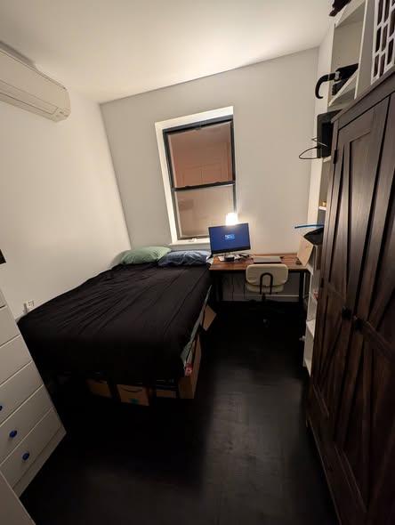 $1,500/Month Bushwick RoomHey everyone. 24M and have lived in NYC for the past year or so after grad