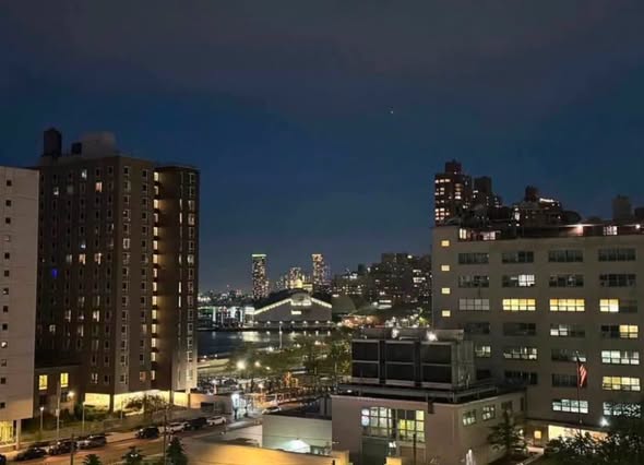 Private room for rent338 E 100th St, New York, NY 10029-6610, United StatesThree Bedrooms available 