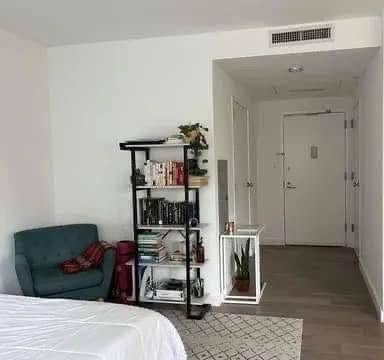 🏡 FULLY FURNISHED STUDIO FOR RENT – UPPER WEST SIDE, NYC 🗽📍 120 West 97th Street, New York, NY 10