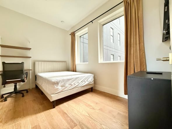 If you’re on the hunt for a **cute, fully furnished room in Brooklyn** that’s actually easy to move 