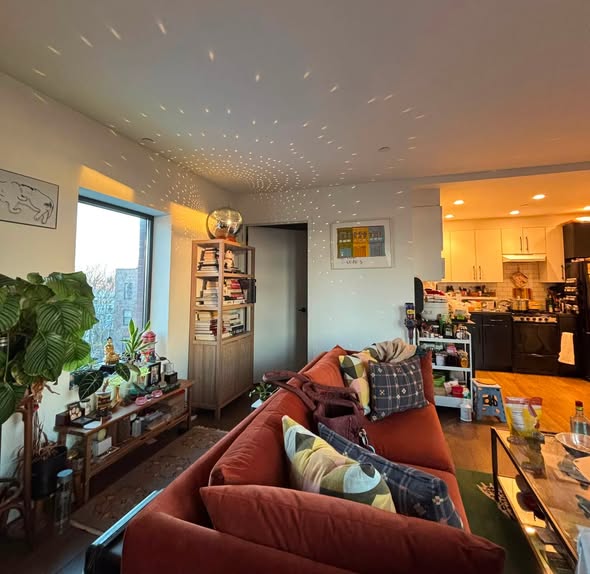 Posting for a friend! Room available August 1st in Ridgewood/Bushwick25 y/o male looking for someone