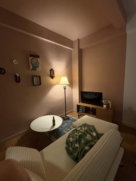 Studio Apartment Assignment – Midtown East (4 blocks from Grand Central)Looking for someone to take 