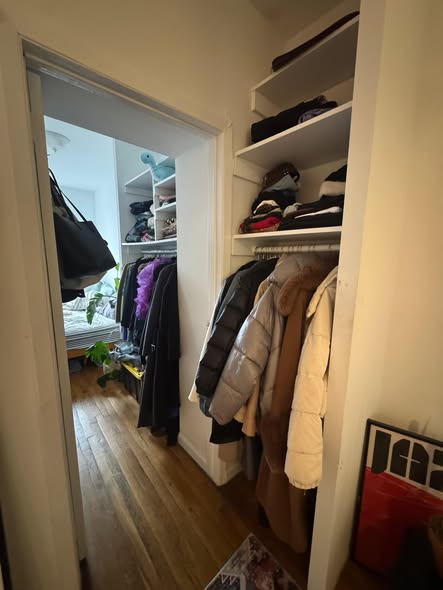 🌿 Cozy & Stylish 1BR in Chelsea – Fully Furnished SubletStarting in April, I’m subletting my beauti