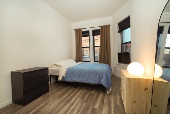 Room for sublet – February to March/AprilLarge furnished room available for sublet from February unt
