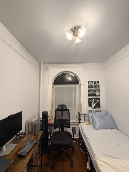A spot's opening up in my current arrangement (3 Bed 1 Bath) in Clinton Hill (1 year lease)Pros:* **