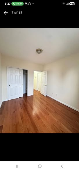 $3500Beautiful 3 bedroom apt in Morris Park Spacious 3 bedroom apt with high ceilings, hardwood floo