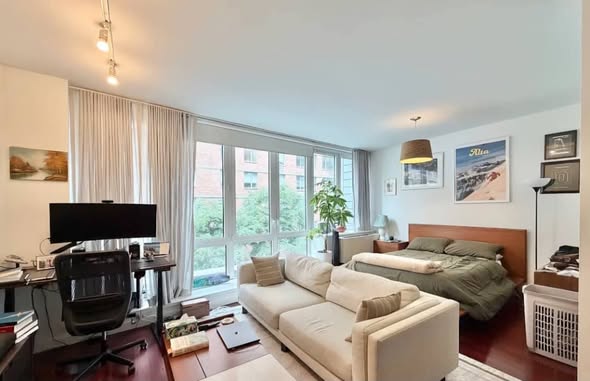 🏡 Furnished Studio Apartment for Rent – Chelsea, New York CityLooking for a comfortable, fully furn