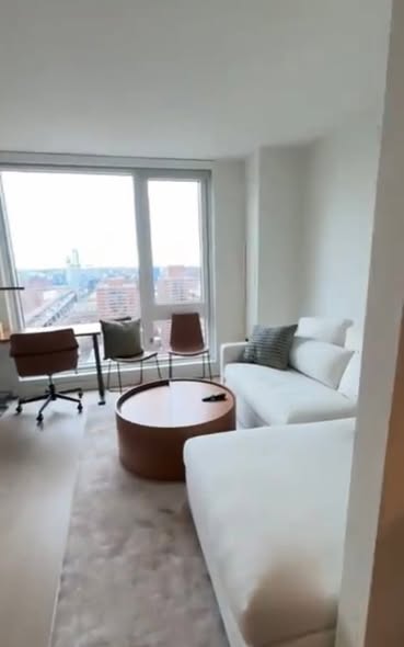 Email- Johnfablo292@gmail.comHello everyone, I’m subleasing my 1-bedroom 1-bathroom apartment fully