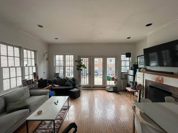 Long term sublet for Nov 1~ Room in UES, in unit W/d, Rooftop, $1940Repost/ fall through. Hello, I’m