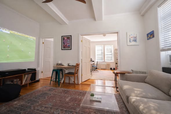 **Hi All! I'm subletting my 2BR / 1BA** Apartment - **Astoria/Long Island City (Queens, NY), $3350 (