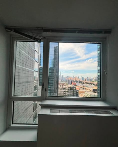 🏙️ NO BROKER FEE | NO AMENITY FEES & luxury LIC | w/ W/D with amzing view✨ Finding last roommate fo