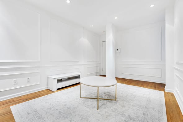 Luxury Style 3BR/2BA Near Shopping, Dining & TransitEast 70th Street between 2nd and 3rd Avenues, Ne
