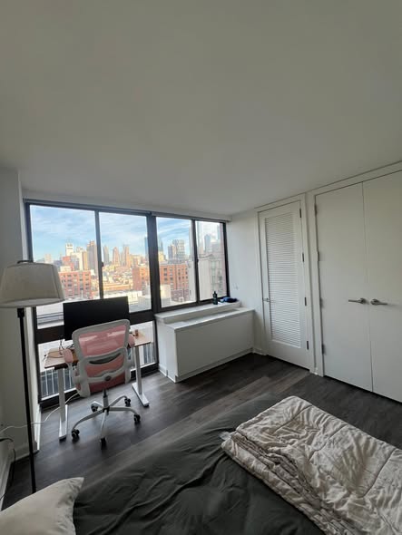 # **Short-Term Sublease (Fully Furnished with in-unit washer & dryer)**# **Dates: Feb 1 – Mar 1, 202