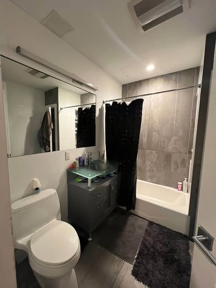 ASAP MOVE-IN 🚨 TWO PRIVATE FURNISHED ROOMS AVAILABLEFlexible short-term or long-term sublet in a lu