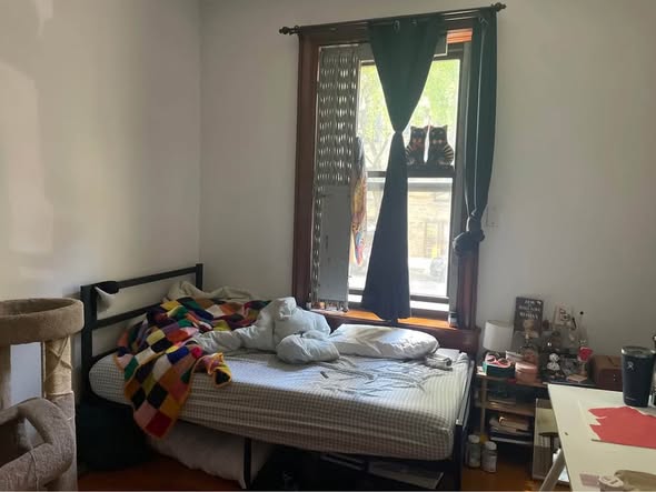 Private room for rentLooking for a roommate to sublet this room in my apartment! I am seeking a subl