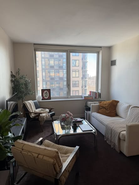 subletting 1 BD/1 BA ($4,000/mo), available 3/20-5/2, at least 1 month pleaseWasher Dryer In UnitGym